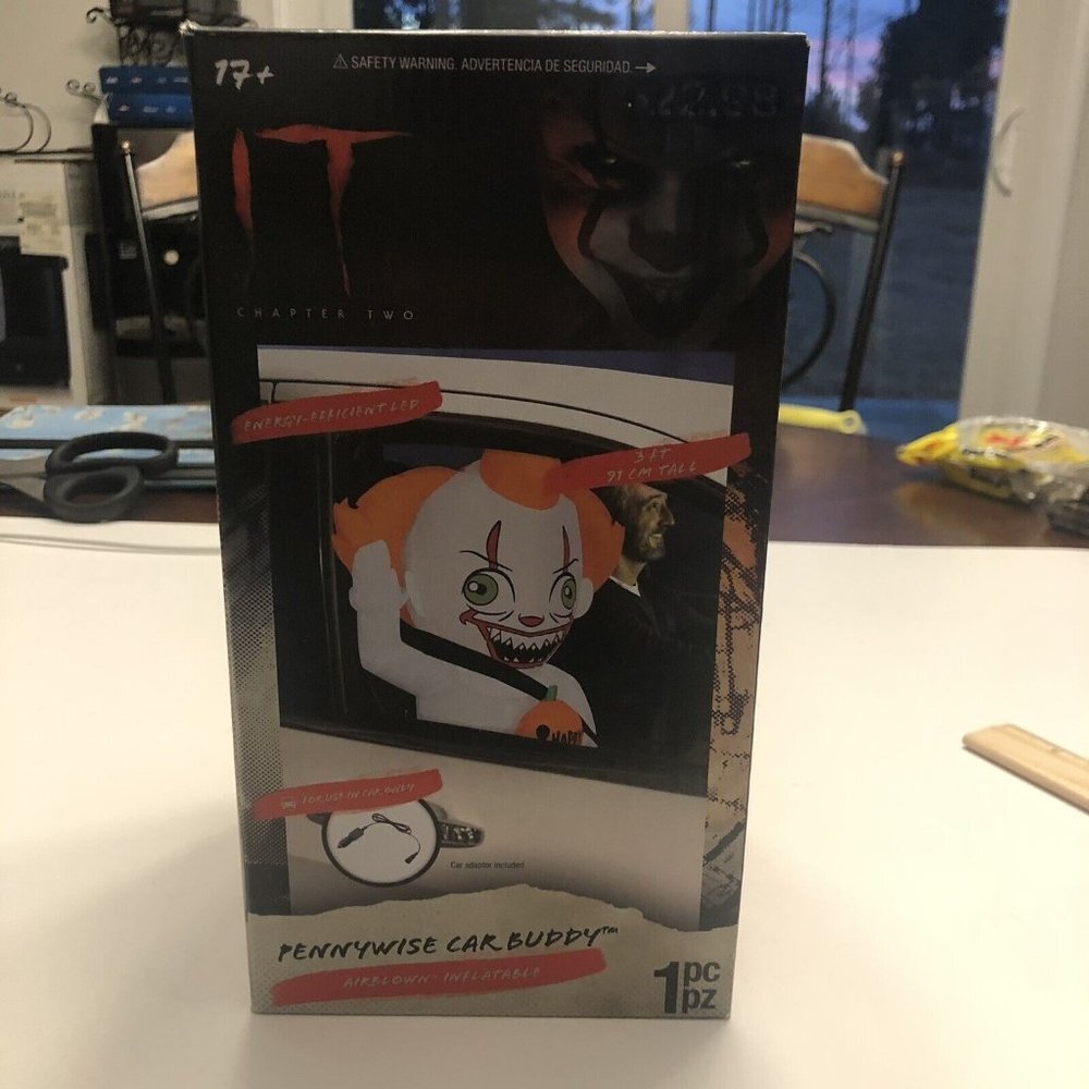 Pennywise Car Buddy Inflatable 3 ft Halloween IT Chapter 2 New In Box Scary